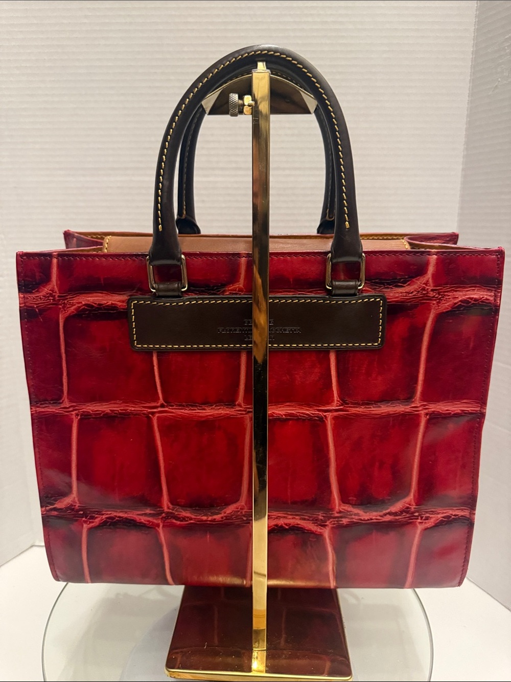 NWT Dooney & Bourke Red Croc-Embossed Tote with Dark Brown Trim - Picture 4 of 10